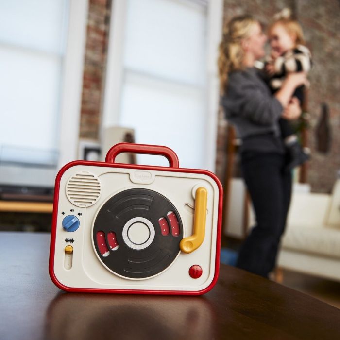 Tiny Love dj pultas tiny rockers