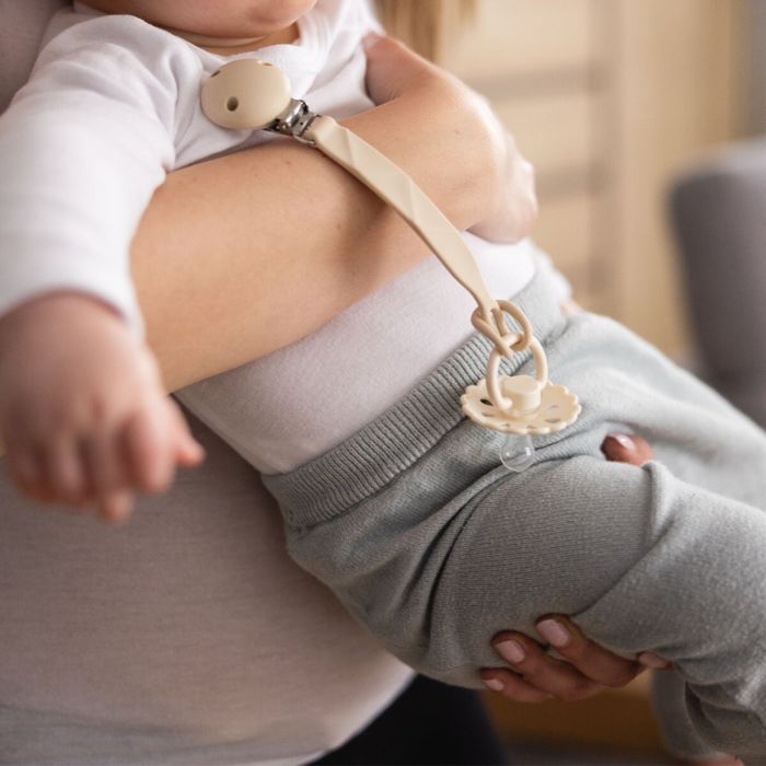 BabyOno čiulptuko laikiklis silikoninis kreminis 1469/03