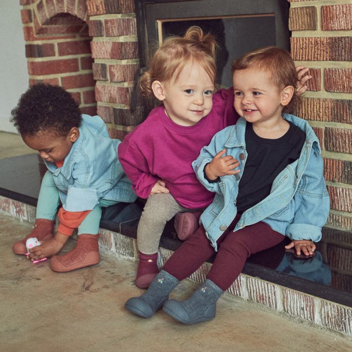 Pirmieji batukai kūdikiams Attipas "Basic chacoal" 