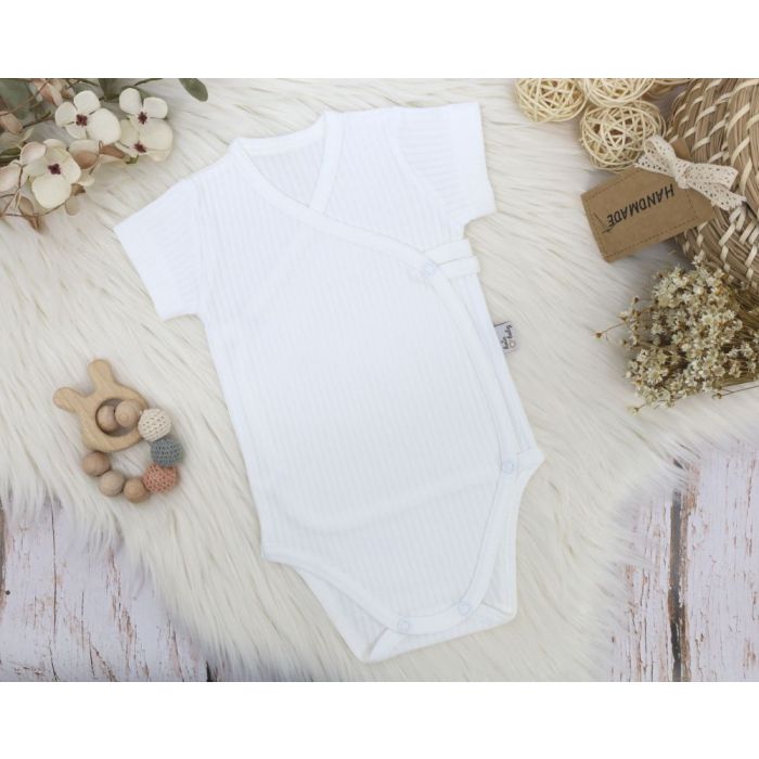 Kūdikio smėlinukas trumpomis rankovėmis "KOS" milky white