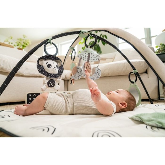 Tiny Love lavinamasis kilimėlis juodas baltas