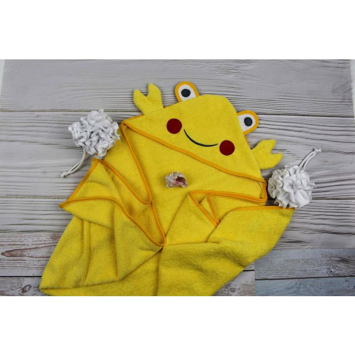 Rankšluostis kūdikiui "Crab" su gobtuvu 100x120cm geltonas