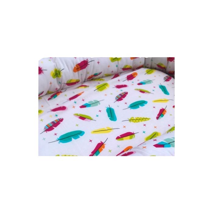 Rožinis kūdikio lizdelis