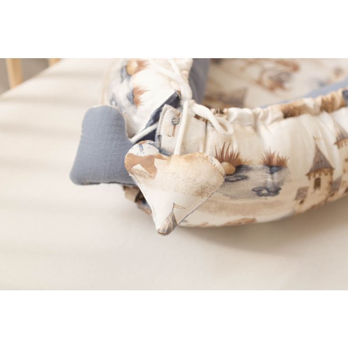 Kūdikio lizdelis iš muslino "Draco jeans" 