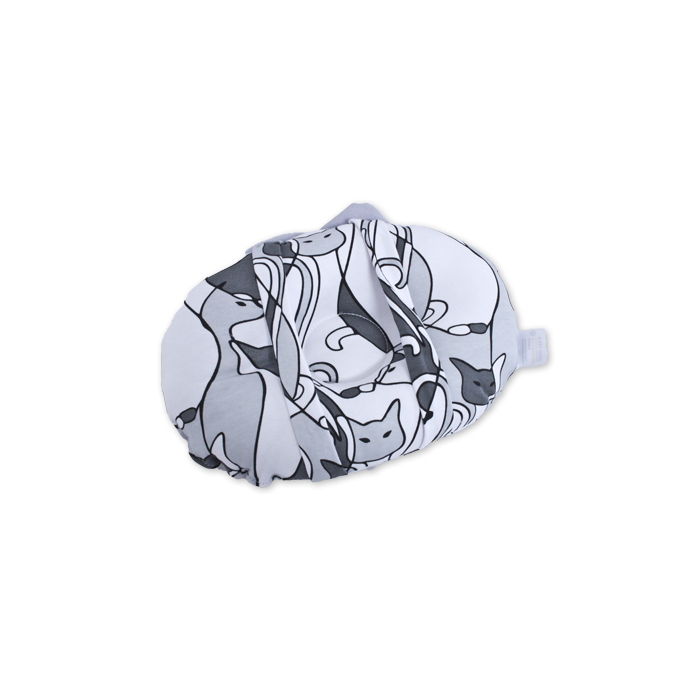 Pagalvė kūdikiui 30x25 cm "Miau"