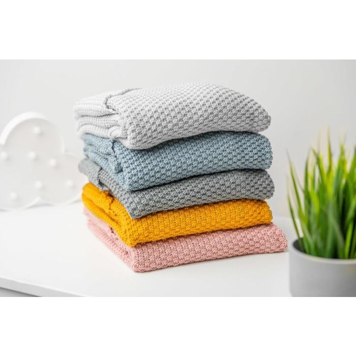 Megztas bambukinis pledukas kūdikiui 