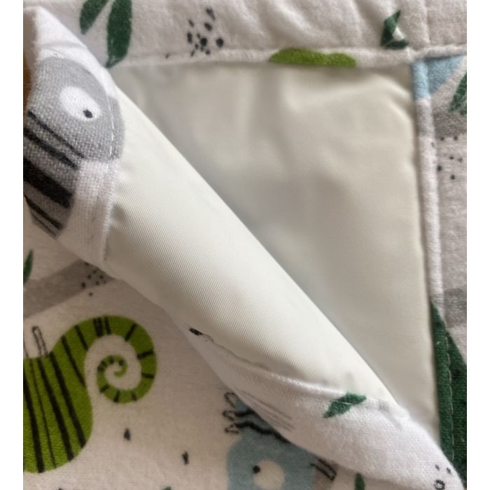 Daugkartinis neperšlampamas paklotas 45x55cm "Pascal"