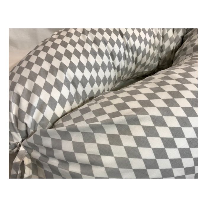 Nėščiųjų pagalvės internetu