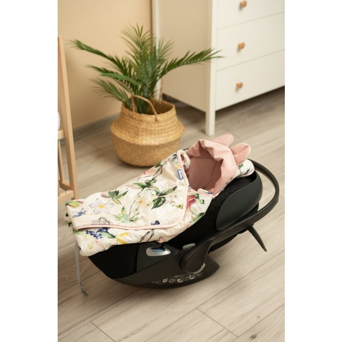 Pledas automobilinei kėdutei "Magnolia" XL 115X115 cm