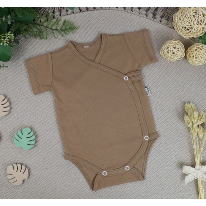 Smėlinukas kūdikiui su trumpomis rankovėmis "ONE" Coffee