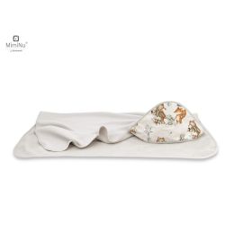 Rankšluostis kūdikiui "Forest family"  su gobtuvu 100X100 cm